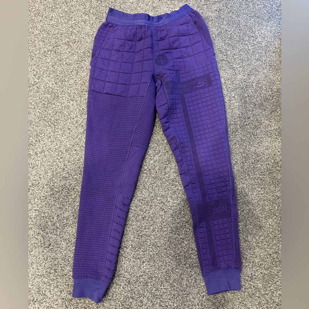 NWT Nike Therma Fit Tech Pack Joggers - Men’s XS